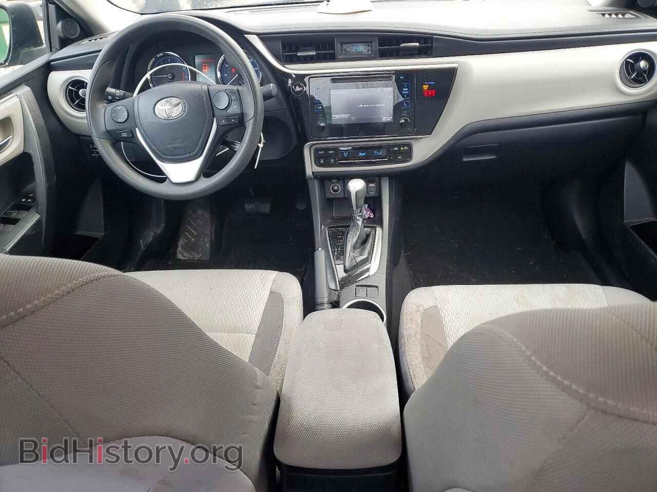 2019 TOYOTA COROLLA - VIN: 2T1BURHE9KC156743 - Фото 8