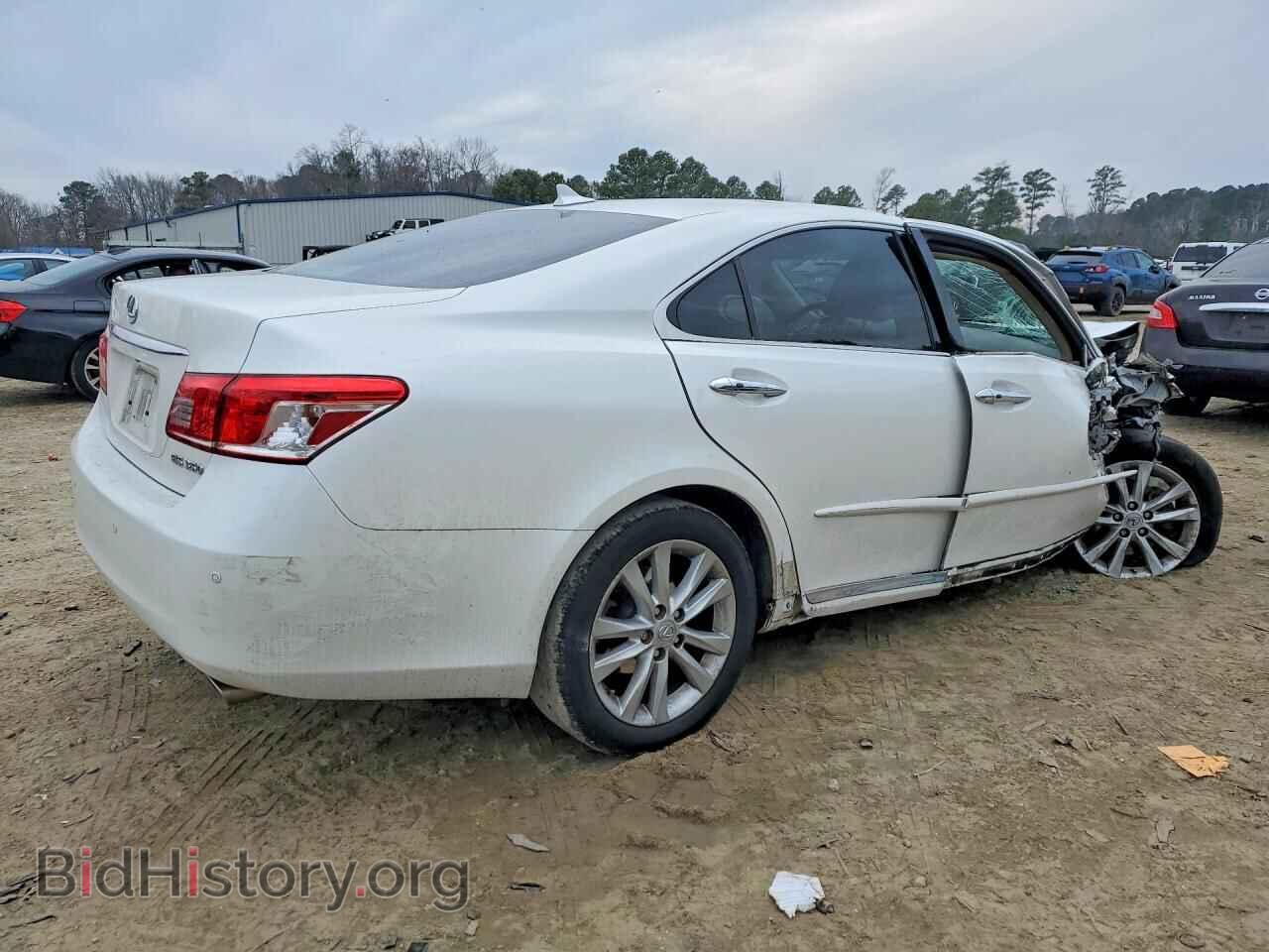 2011 LEXUS ES350 - VIN: JTHBK1EG9B2439038 - Photo 3