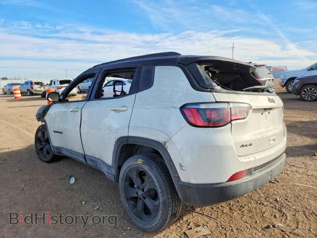 2018 JEEP COMPASS - VIN: 3C4NJDBB2JT394890 - Фото 2