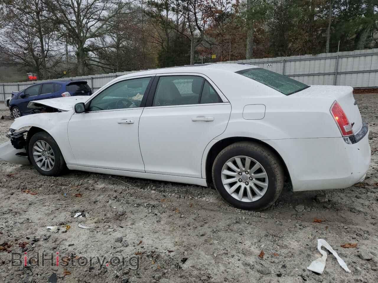 2014 CHRYSLER 300 - VIN: 2C3CCAAG3EH376513 - Фото 2