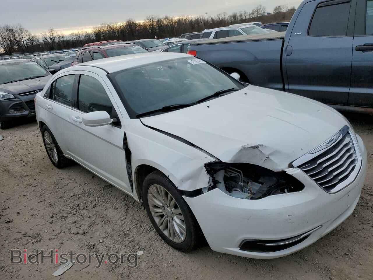 2012 CHRYSLER 200 - VIN: 1C3CCBAB1CN248866 - Фото 4