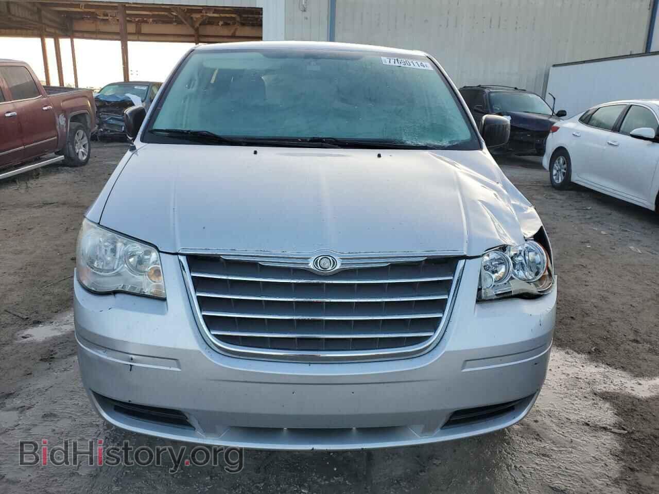 2009 CHRYSLER MINIVAN - VIN: 2A8HR44E09R556150 - Фото 5