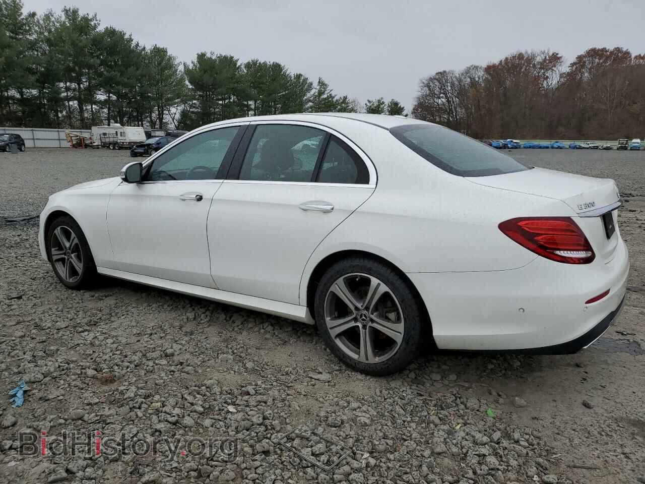 2018 MERCEDES-BENZ E-CLASS - VIN: WDDZF4KB3JA340028 - Фото 2