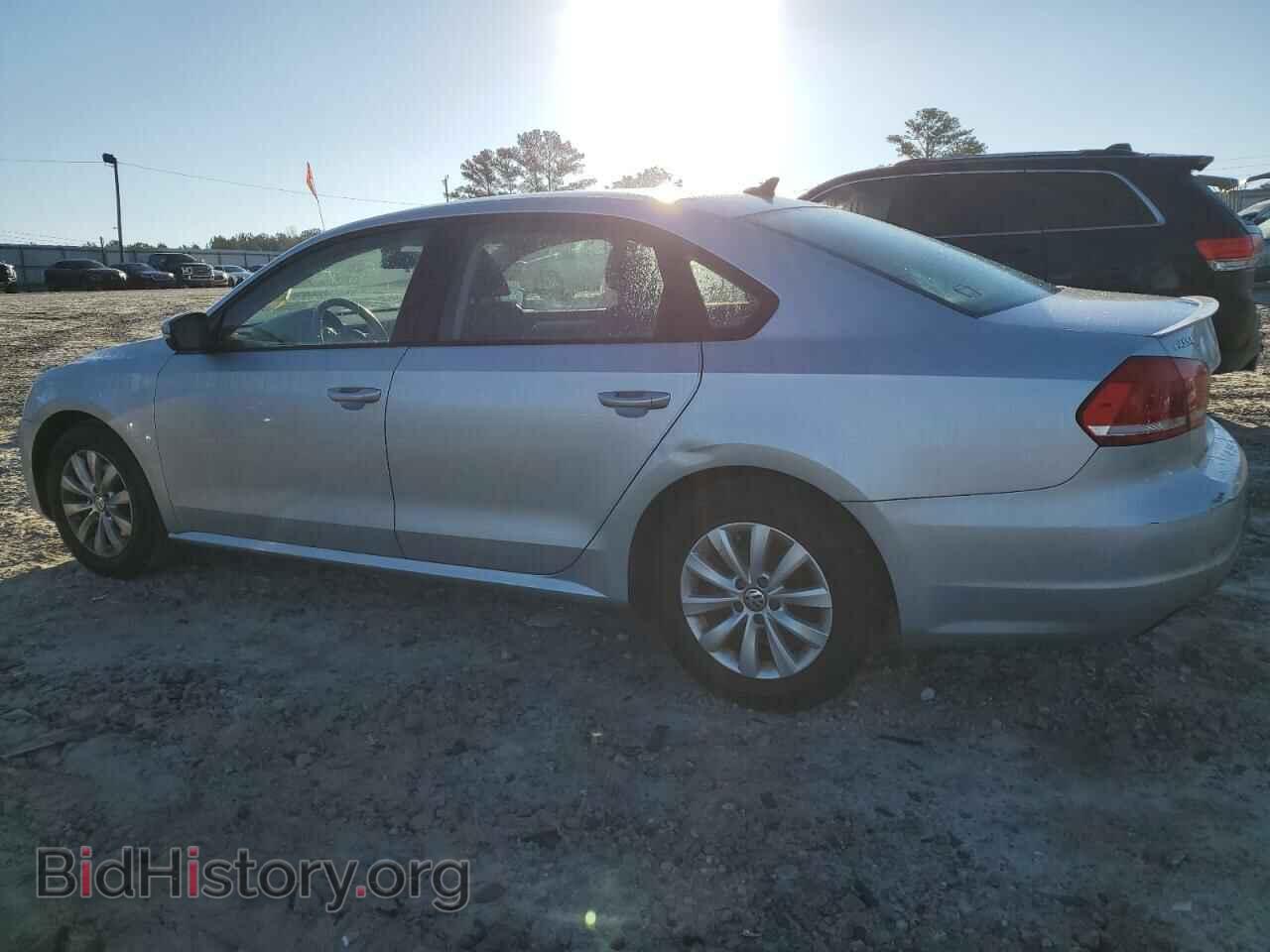 2014 VOLKSWAGEN PASSAT - VIN: 1VWAT7A32EC099355 - Фото 2
