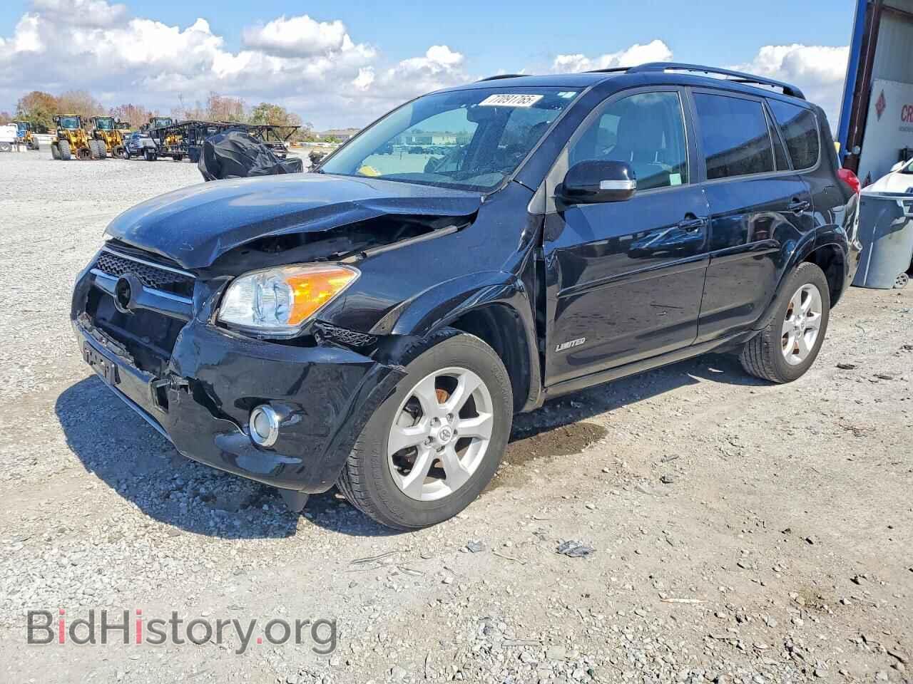 Фотография 2T3DF4DV2BW097598 - TOYOTA RAV4 2011