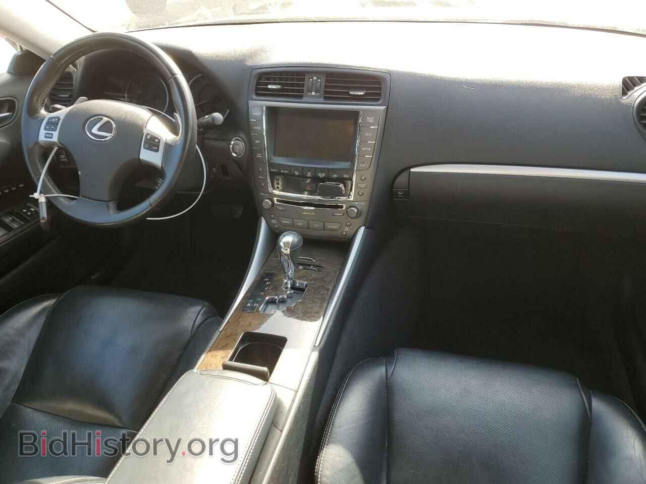 2011 LEXUS IS - VIN: JTHCF5C21B5050626 - Photo 8