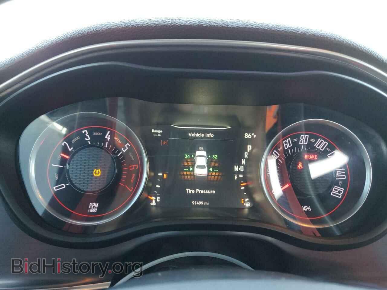 2017 DODGE CHALLENGER - VIN: 2C3CDZBTXHH640175 - Фото 9