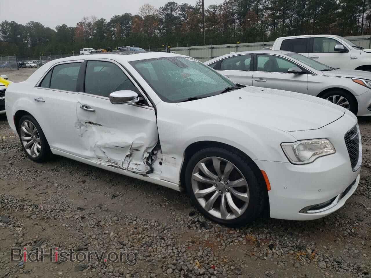 2017 CHRYSLER 300 - VIN: 2C3CCAET5HH516265 - Фото 4