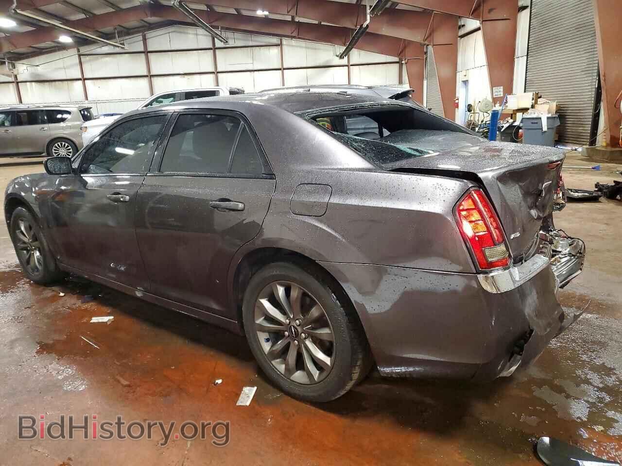2014 CHRYSLER 300 - VIN: 2C3CCAGGXEH311925 - Фото 2