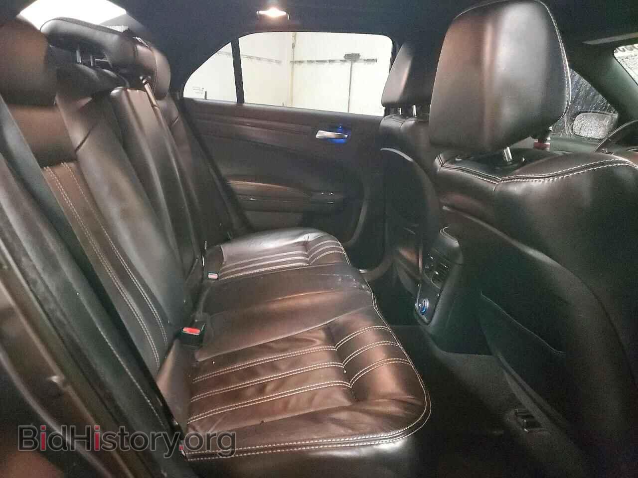 2014 CHRYSLER 300 - VIN: 2C3CCAGGXEH311925 - Фото 10