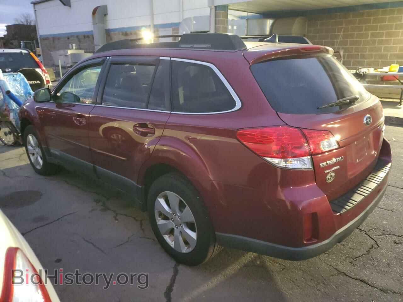 2011 SUBARU OUTBACK - VIN: 4S4BRBKC1B3388998 - Фото 2