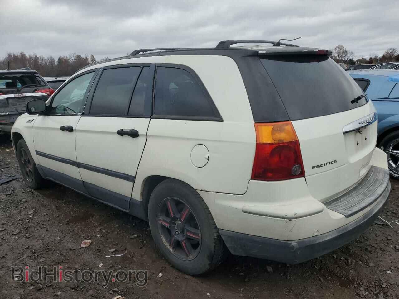 2008 CHRYSLER PACIFICA - VIN: 2A8GF48X28R654482 - Photo 2