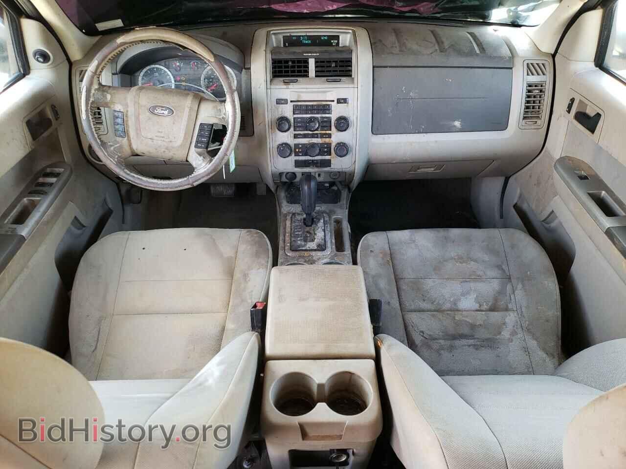 2010 FORD ESCAPE - VIN: 1FMCU9D72AKC28063 - Фото 8