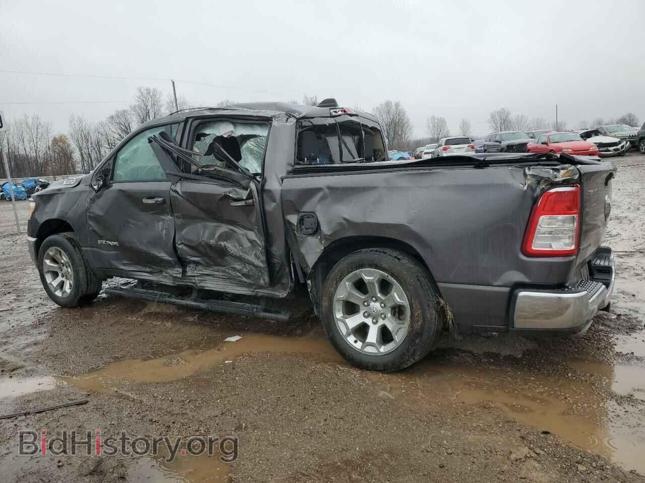 2020 RAM 1500 - VIN: 1C6SRFFT9LN167751 - Фото 2