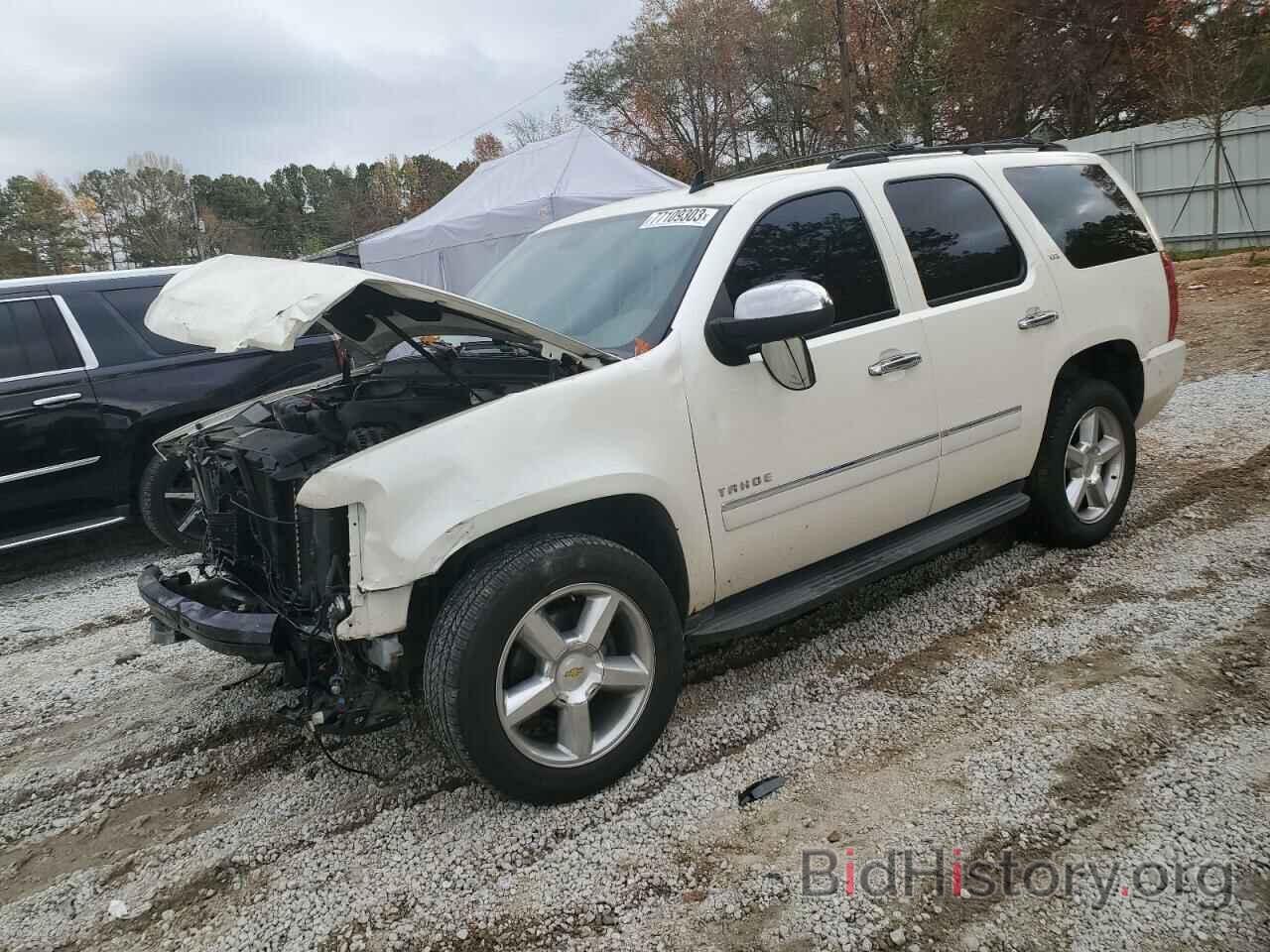 Photo 1GNSCCE08DR379218 - CHEVROLET TAHOE 2013