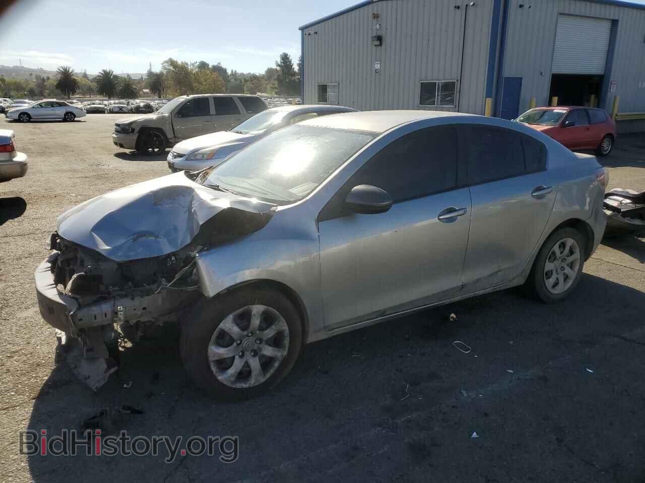 Photo JM1BL1UF8B1378956 - MAZDA 3 2011