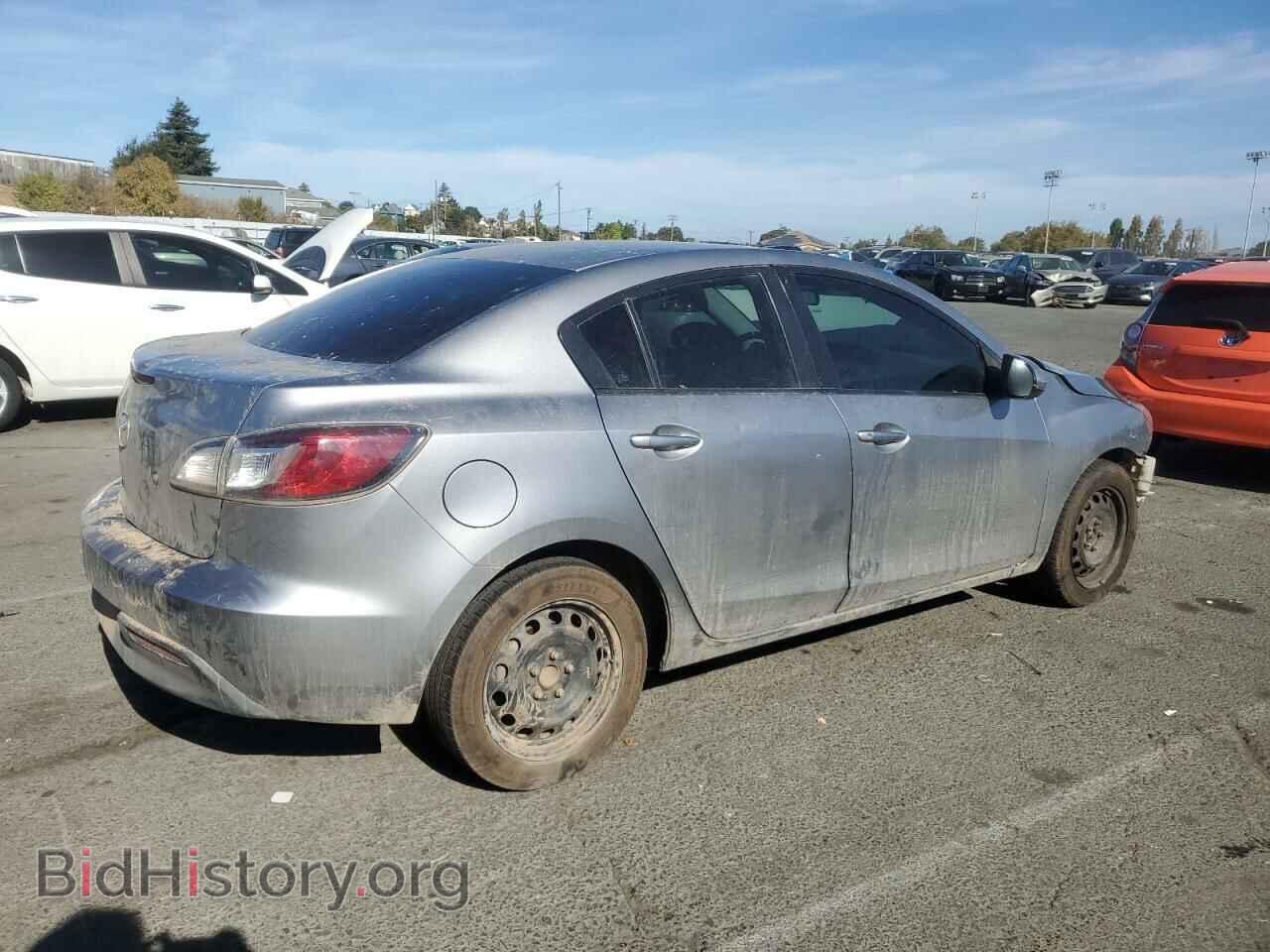 2011 MAZDA 3 - VIN: JM1BL1UF8B1378956 - Фото 3