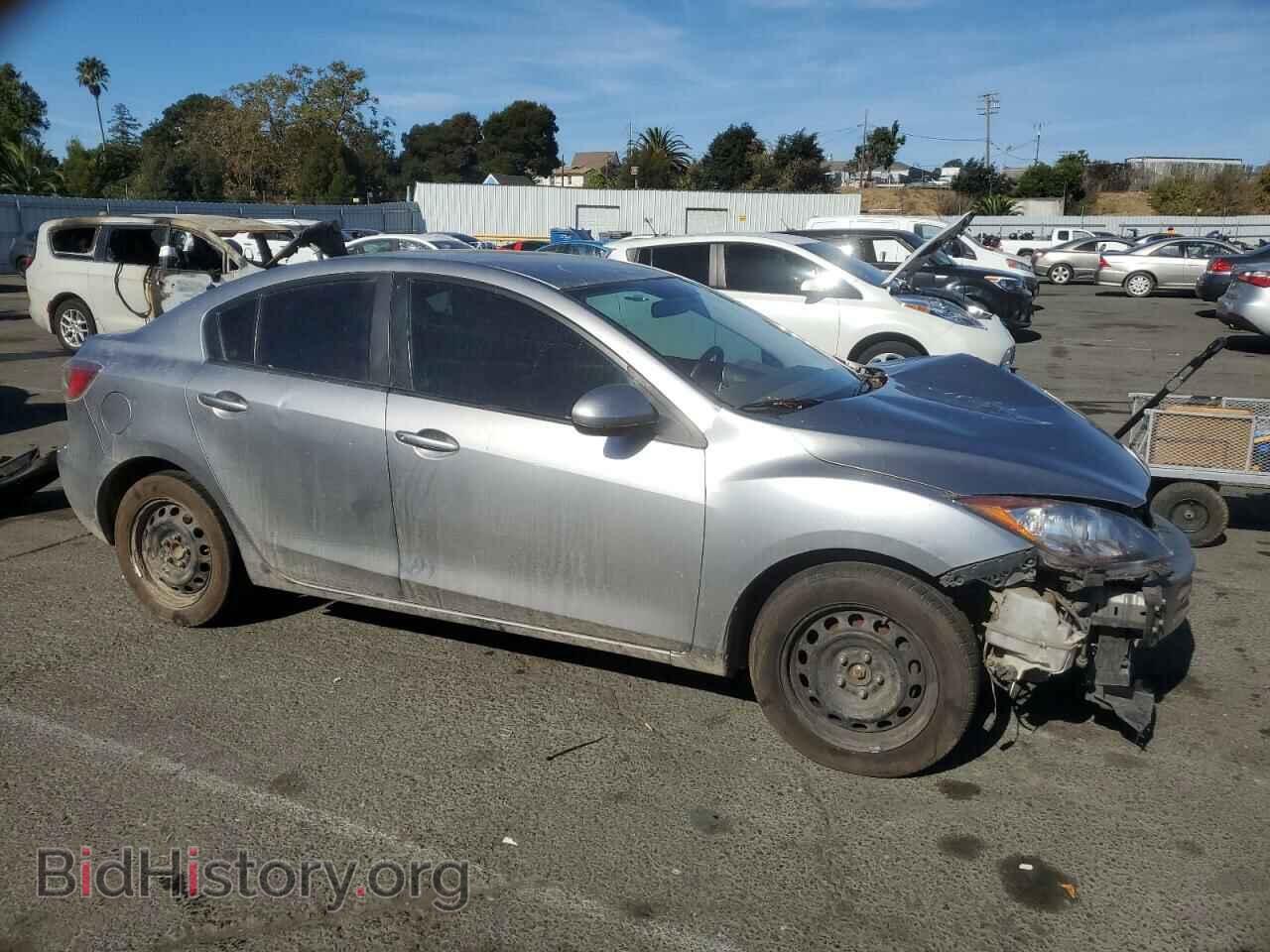 2011 MAZDA 3 - VIN: JM1BL1UF8B1378956 - Фото 4