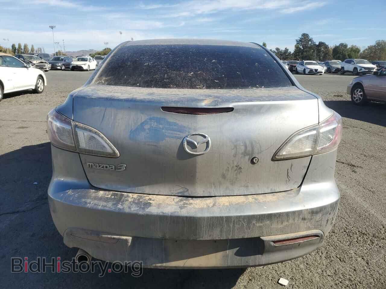 2011 MAZDA 3 - VIN: JM1BL1UF8B1378956 - Фото 6