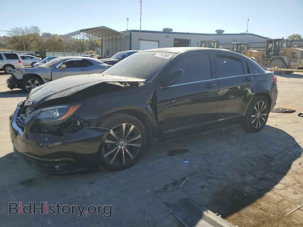 Фотография 1C3CCBBG8DN718323 - CHRYSLER 200 2013