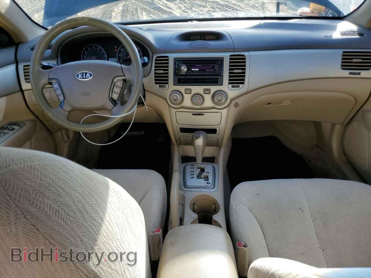 2007 KIA OPTIMA - VIN: KNAGE123275106943 - Фото 8