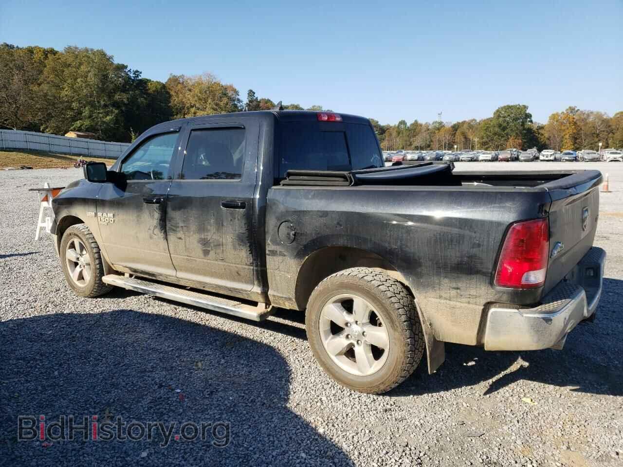 2019 RAM 1500 - VIN: 1C6RR7LT1KS522940 - Фото 2