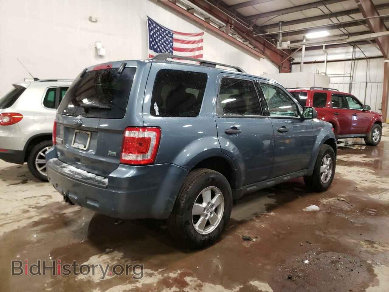 2010 FORD ESCAPE - VIN: 1FMCU9DG9AKB93263 - Фото 3