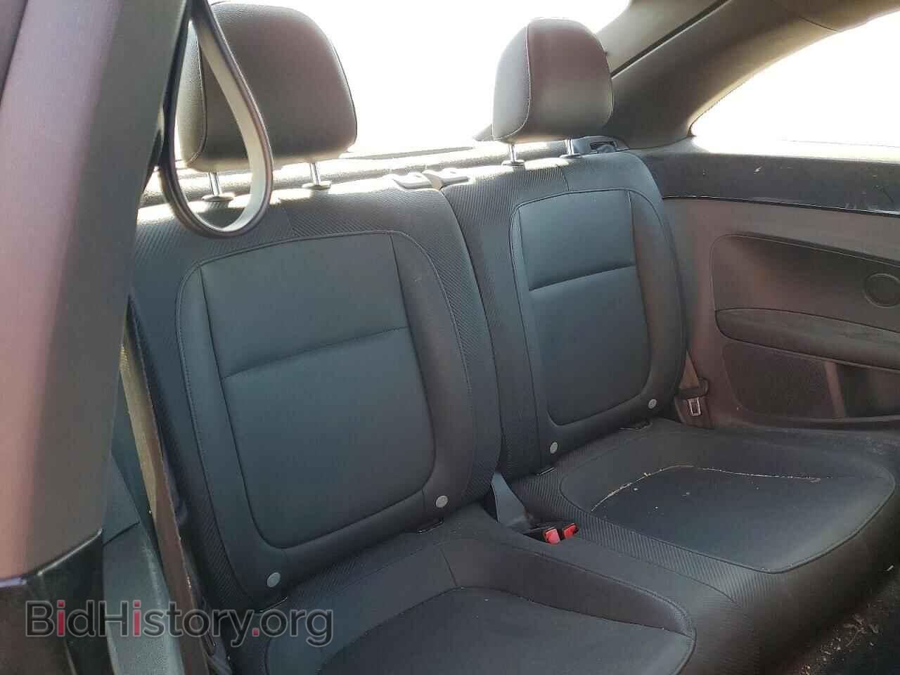 2013 VOLKSWAGEN BEETLE - VIN: 3VWHP7AT5DM673740 - Фото 10
