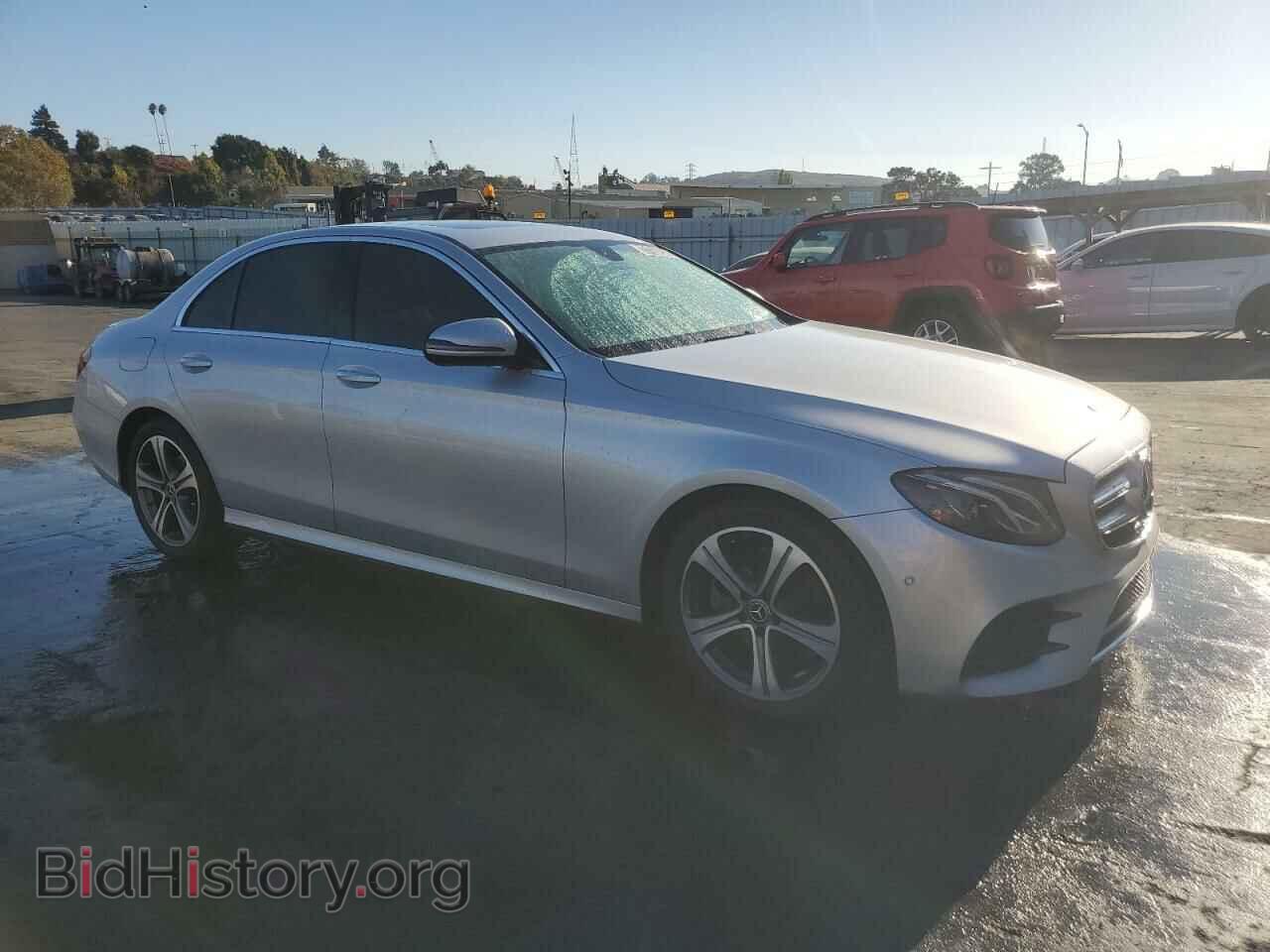 2018 MERCEDES-BENZ E-CLASS - VIN: WDDZF4JB2JA381039 - Фото 4