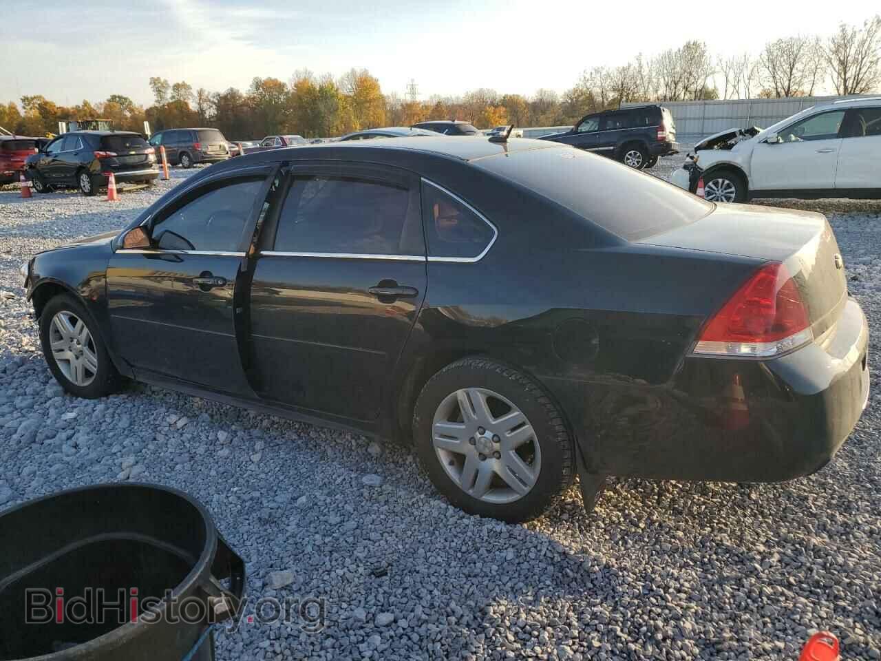 2014 CHEVROLET IMPALA - VIN: 2G1WB5E35E1181864 - Фото 2