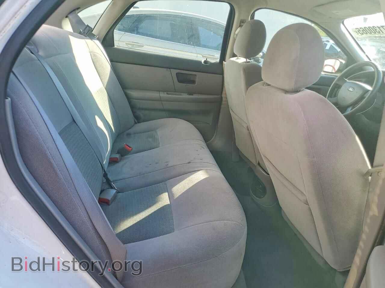 2006 FORD TAURUS - VIN: 1FAFP53UX6A237895 - Фото 10