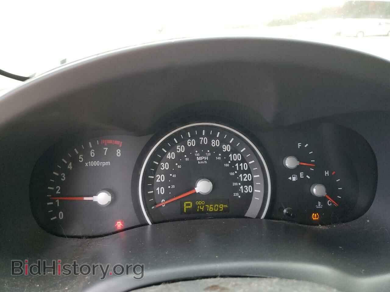 2011 KIA All Models - VIN: KNDMH4C71B6408811 - Фото 9