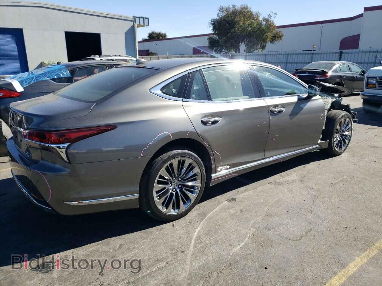 2018 LEXUS LS500 - VIN: JTHBYLFF1J5000266 - Фото 3