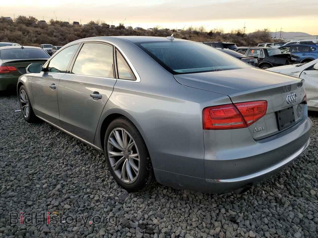 2011 AUDI A8 - VIN: WAURVAFD1BN005686 - Фото 2