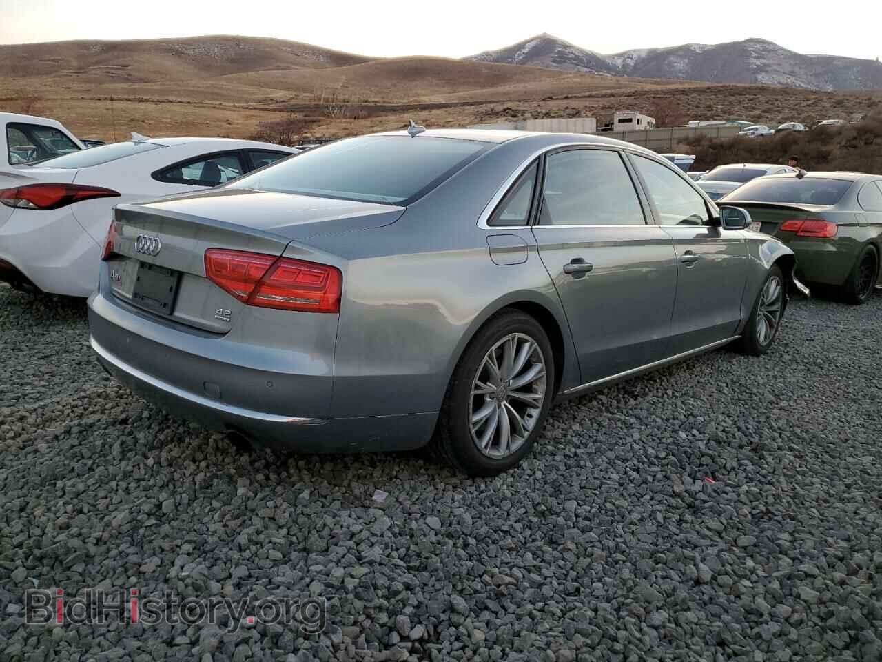 2011 AUDI A8 - VIN: WAURVAFD1BN005686 - Фото 3