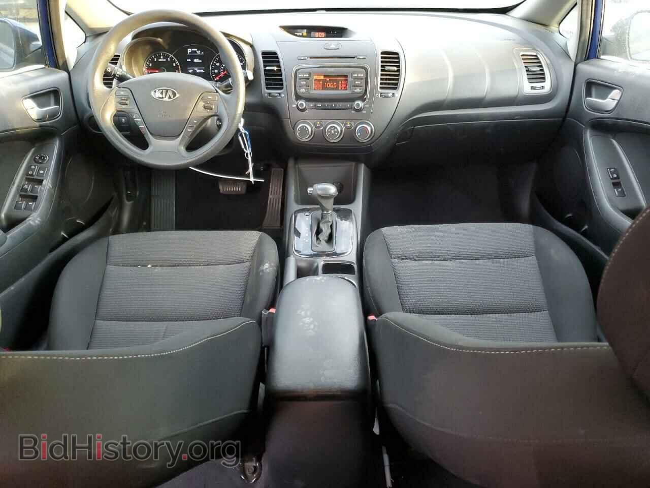 2017 KIA FORTE - VIN: 3KPFK4A77HE060903 - Фото 8