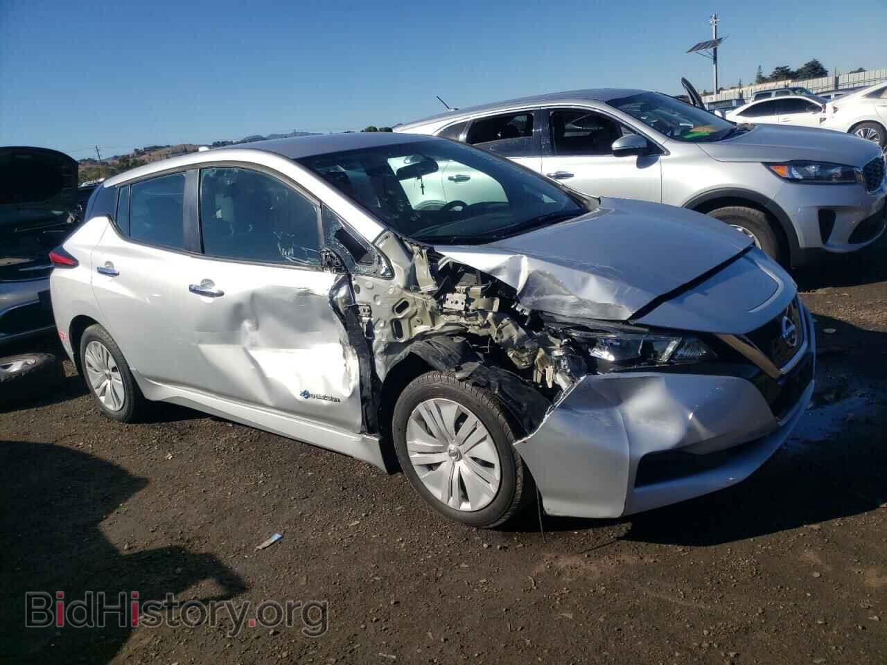 2018 NISSAN LEAF - VIN: 1N4AZ1CP1JC317543 - Фото 4