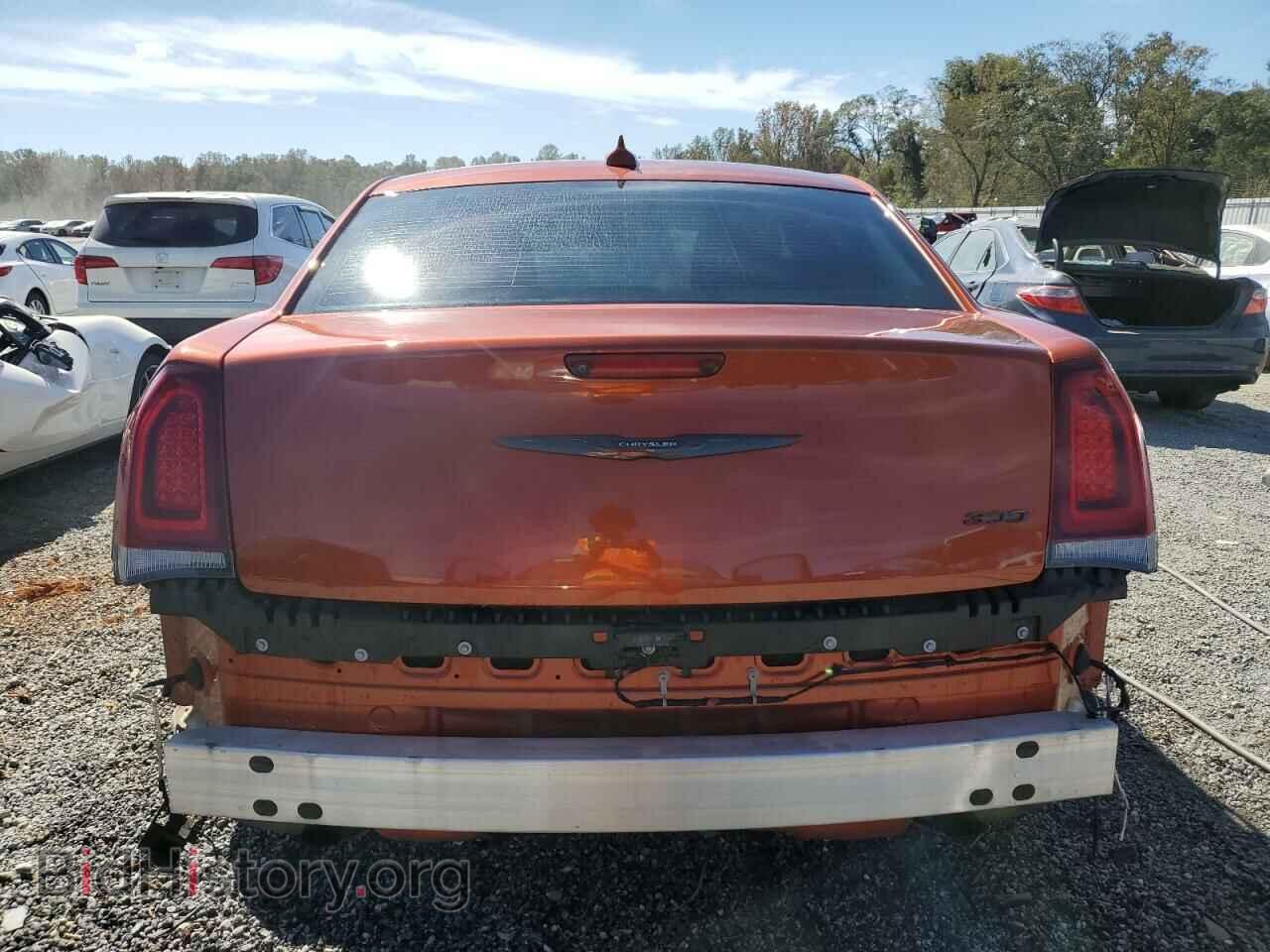 2020 CHRYSLER 300 - VIN: 2C3CCAAG2LH242055 - Фото 6