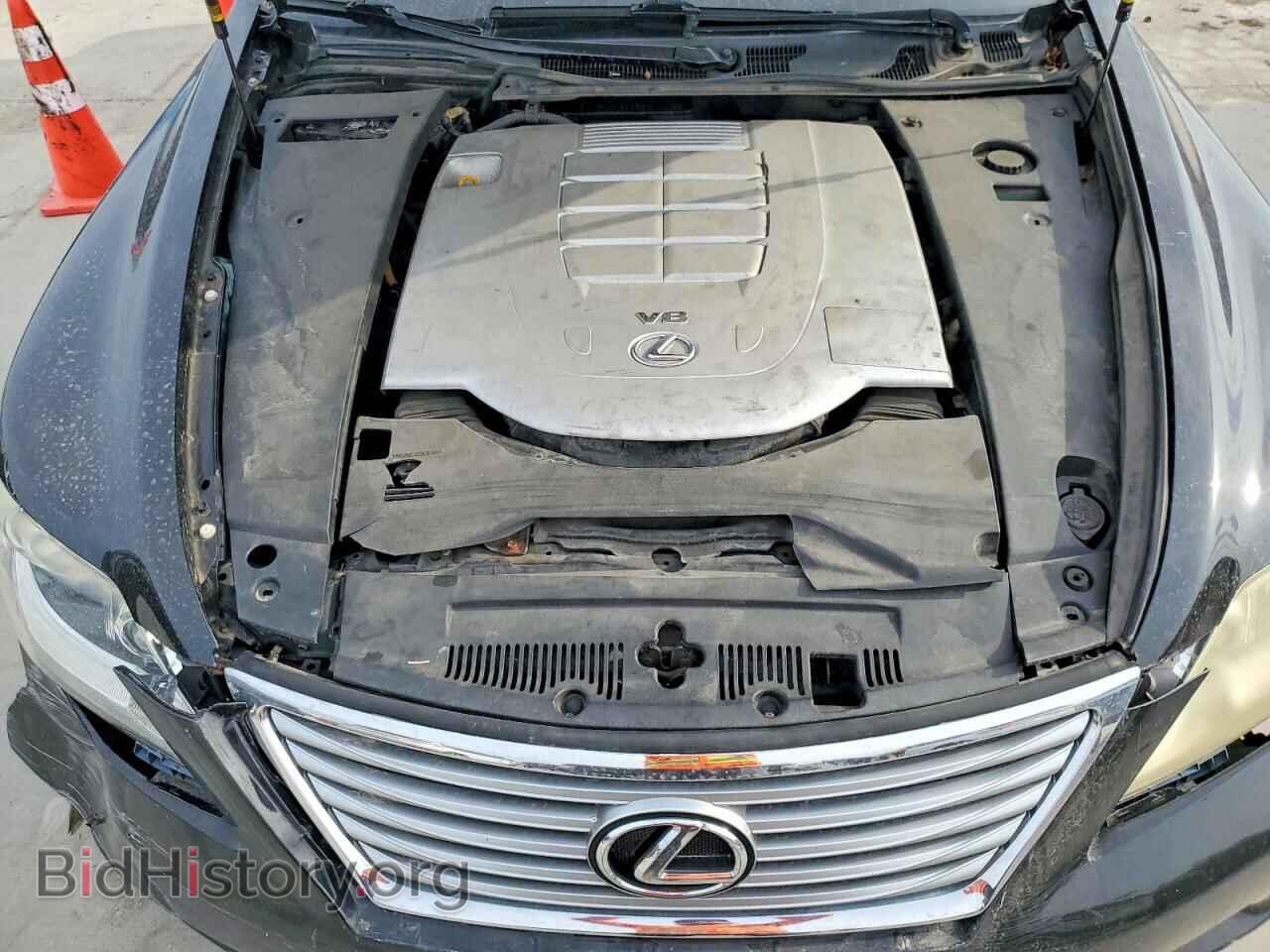 2011 LEXUS LS460 - VIN: JTHCL5EF2B5010726 - Photo 11