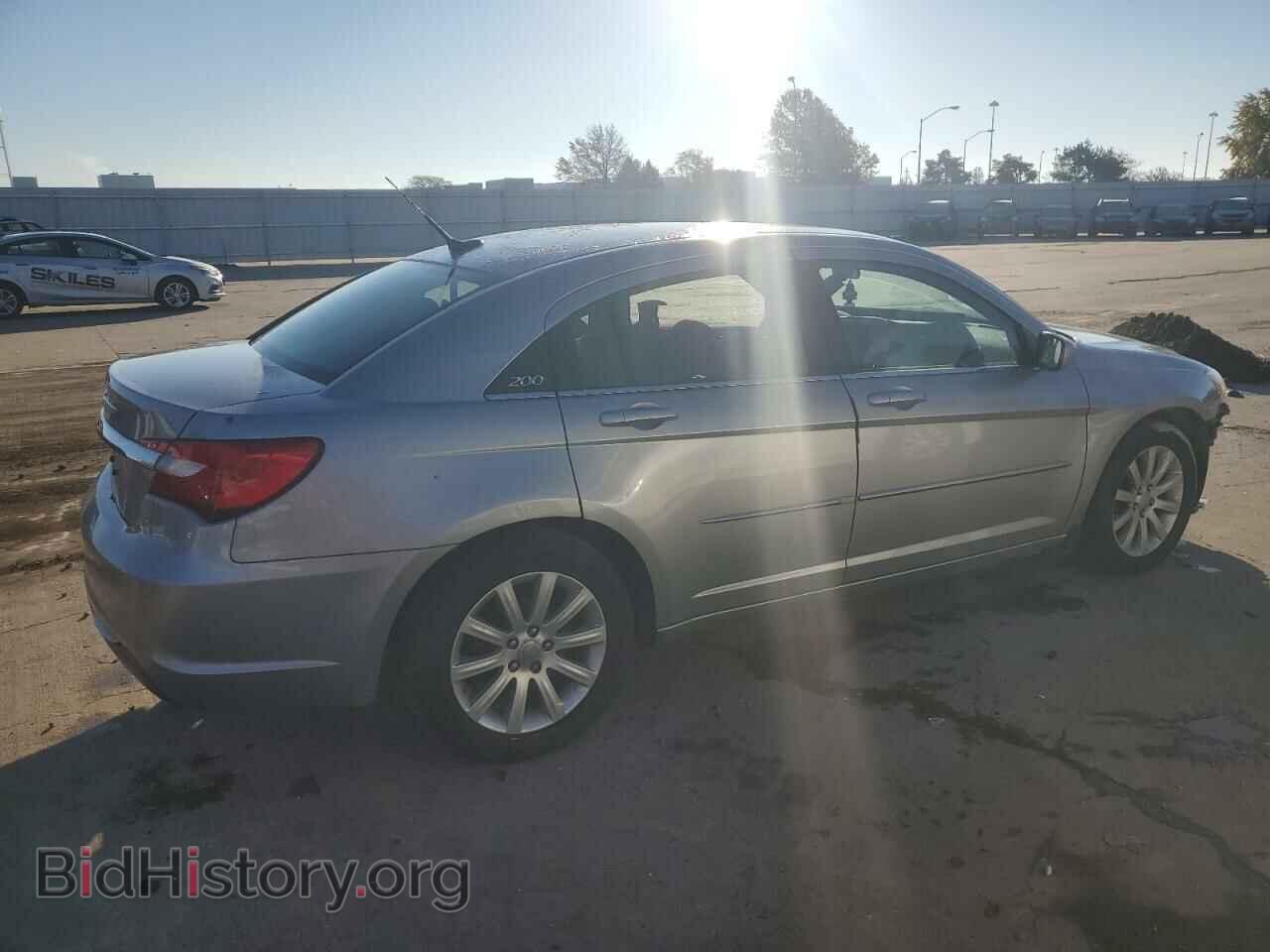 2013 CHRYSLER 200 - VIN: 1C3CCBBB7DN557564 - Фото 3