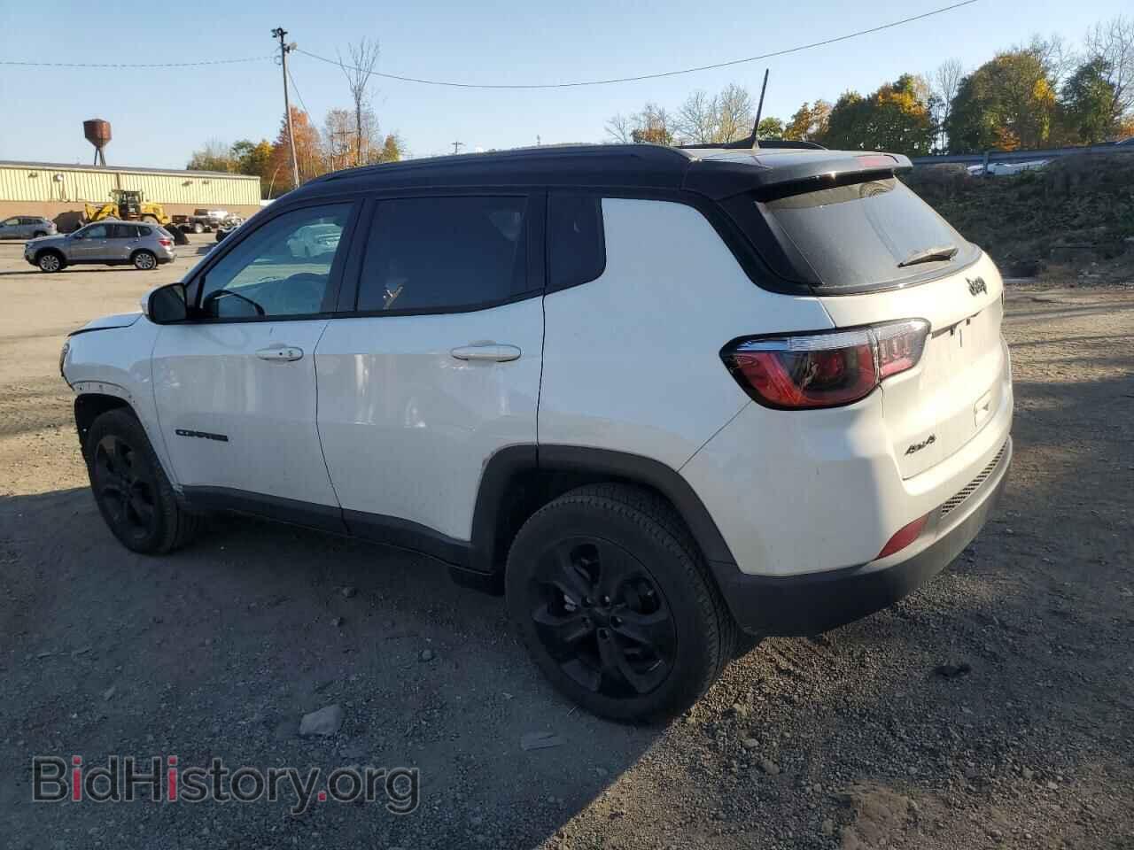 2019 JEEP COMPASS - VIN: 3C4NJDBB2KT796135 - Photo 2