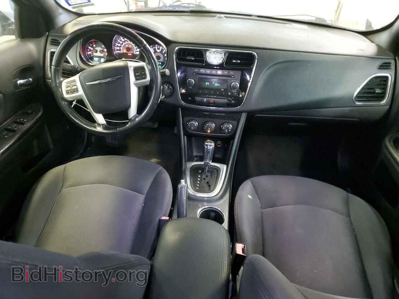 2014 CHRYSLER 200 - VIN: 1C3CCBBB4EN153400 - Фото 8