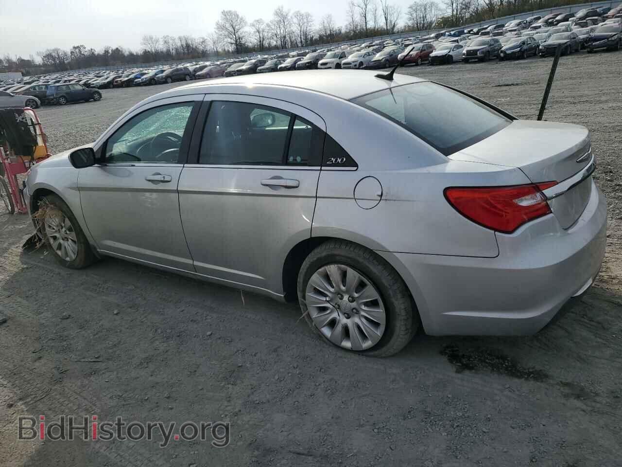 2012 CHRYSLER 200 - VIN: 1C3CCBAB9CN319523 - Фото 2