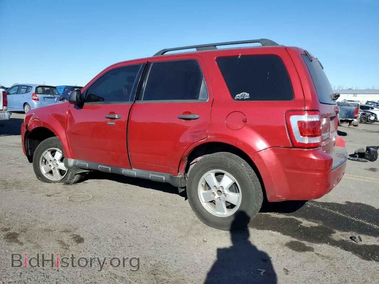 2011 FORD ESCAPE - VIN: 1FMCU0D78BKB09186 - Фото 2