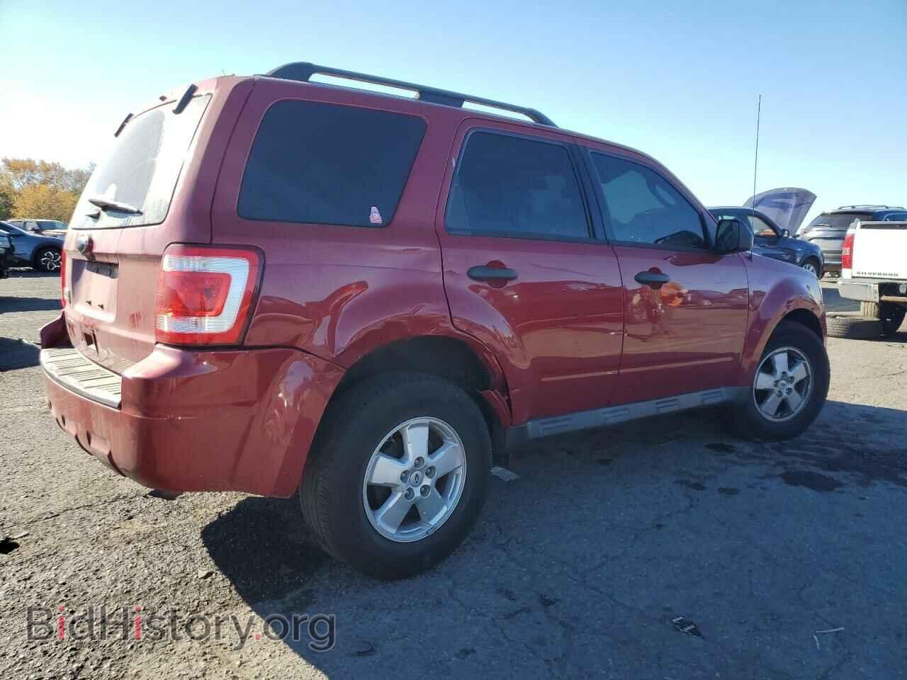 2011 FORD ESCAPE - VIN: 1FMCU0D78BKB09186 - Фото 3