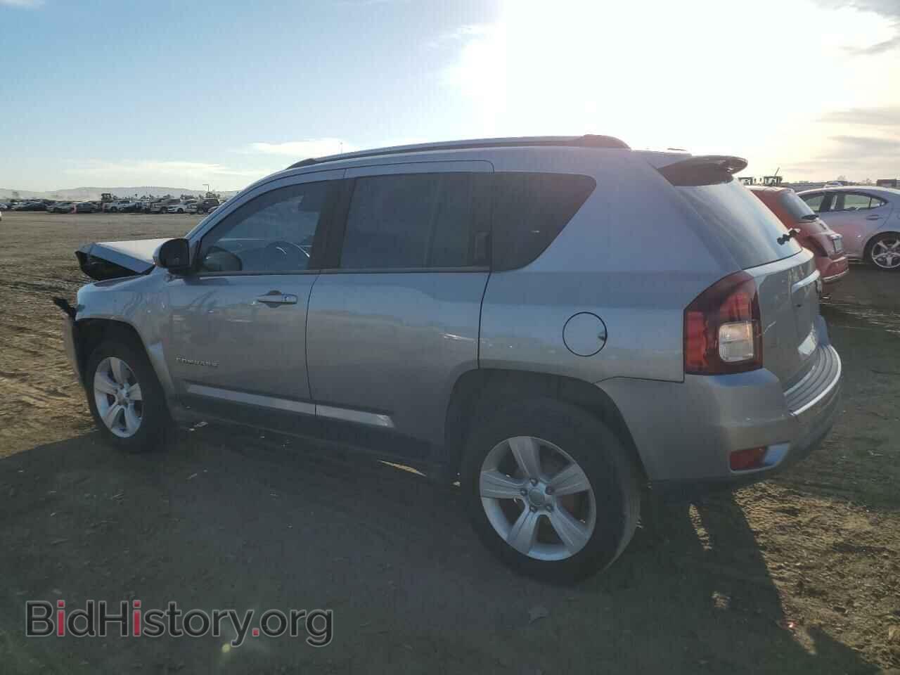 2015 JEEP COMPASS - VIN: 1C4NJCEA2FD157228 - Photo 2