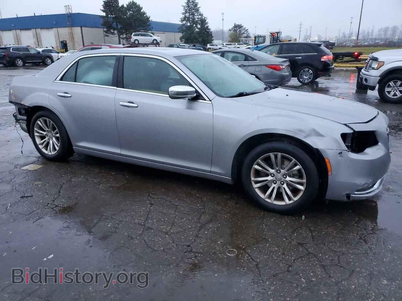 2017 CHRYSLER 300 - VIN: 2C3CCAEG9HH549904 - Фото 4