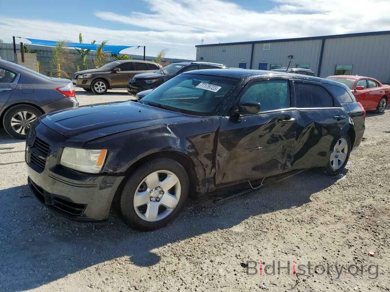 Photo 2D4FV47T68H168027 - DODGE MAGNUM 2008