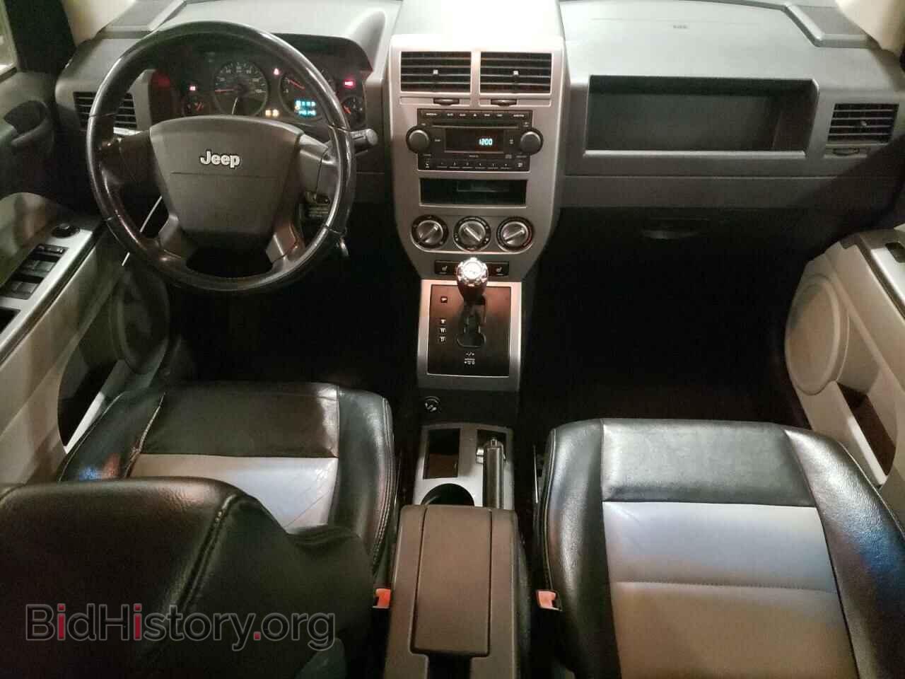 2007 JEEP COMPASS - VIN: 1J8FF57W97D198430 - Фото 8