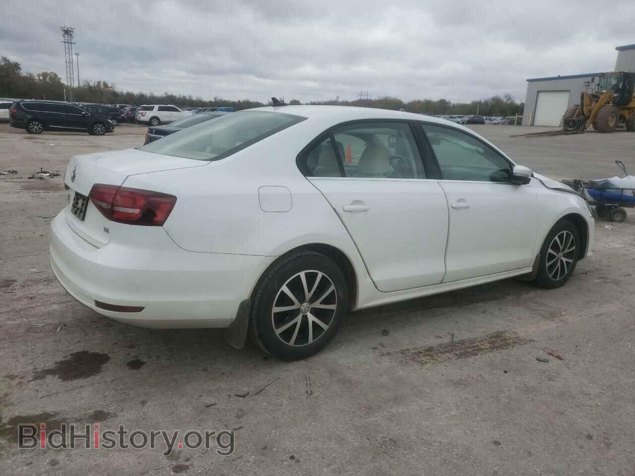 2017 VOLKSWAGEN JETTA - VIN: 3VWB67AJXHM399481 - Фото 3